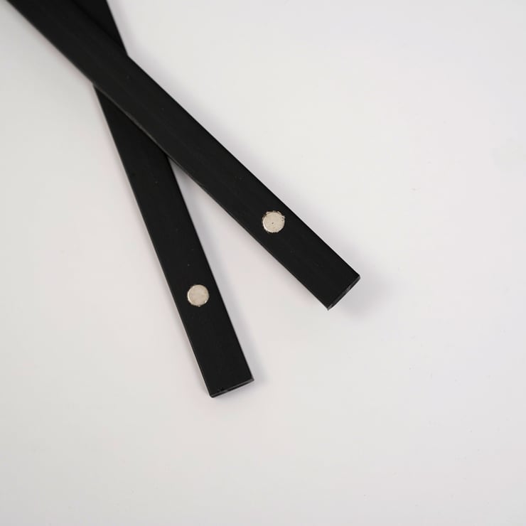 Magnetic Wood Frame Black